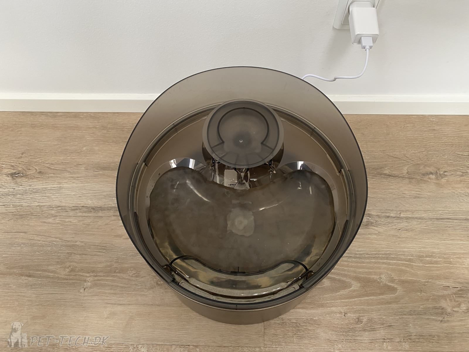 8L Jumbo Drikkefontæne til Større Hunde