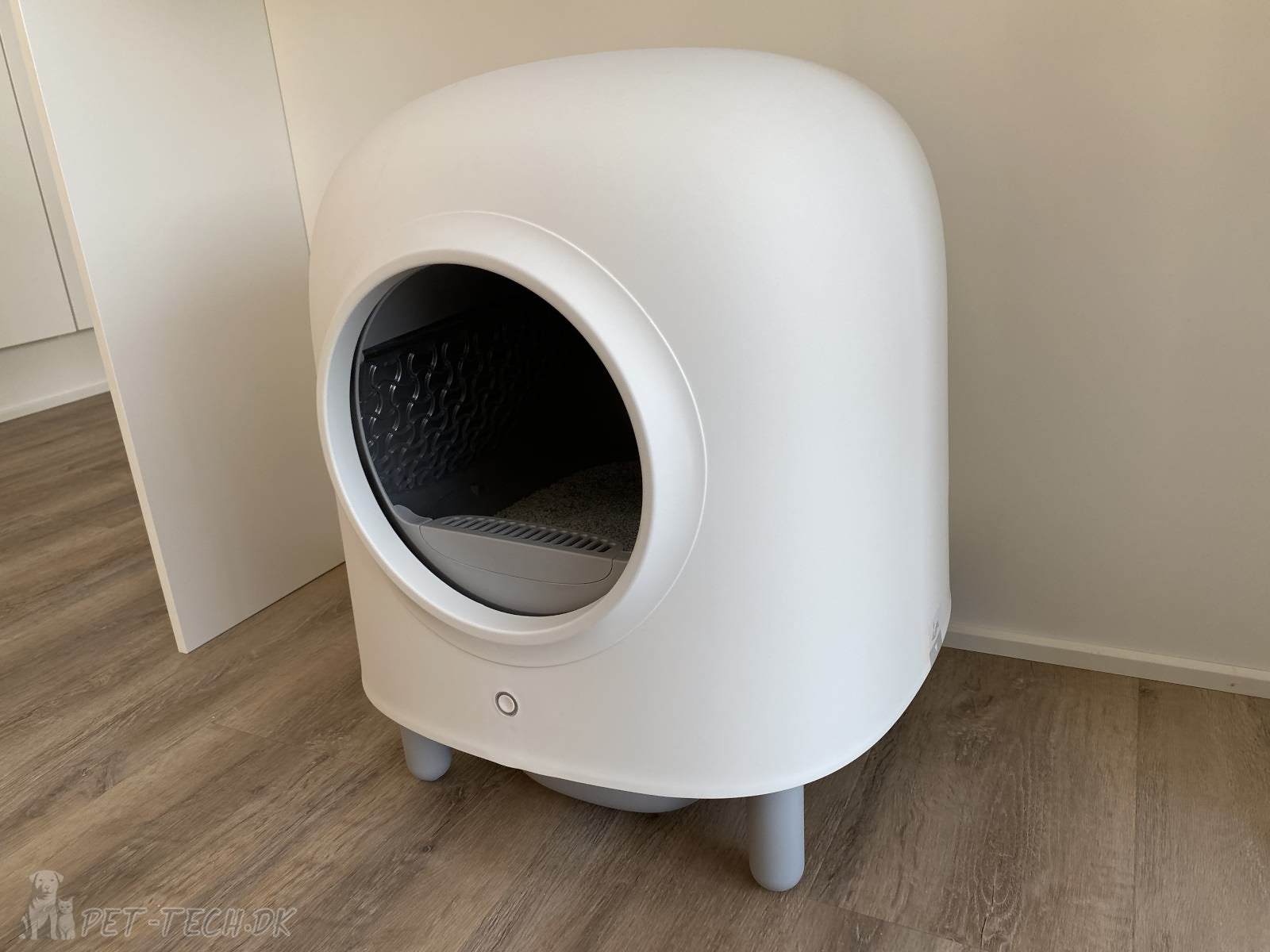 Selvrensende kattebakke fra Petree