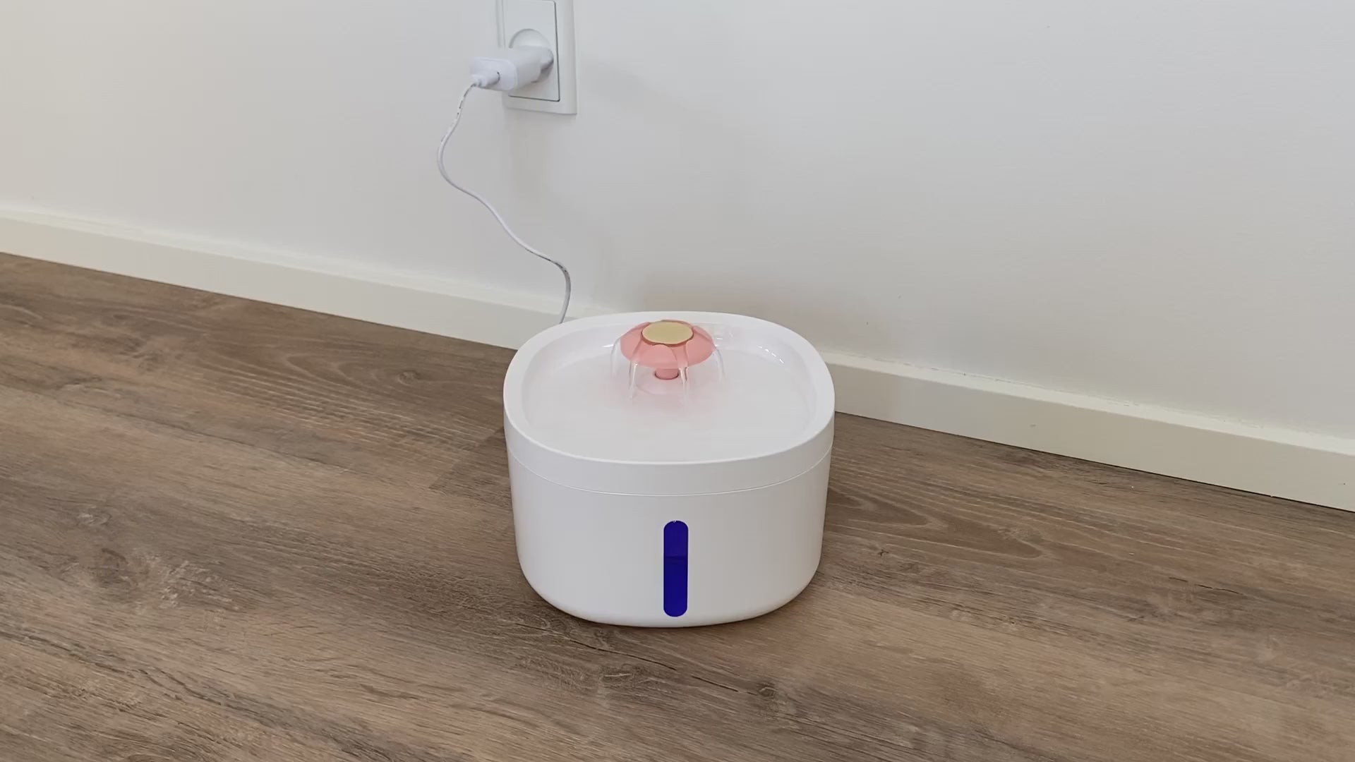 Rose Drikkefontæne til Katte og Mindre Hunde - rigtig god pris