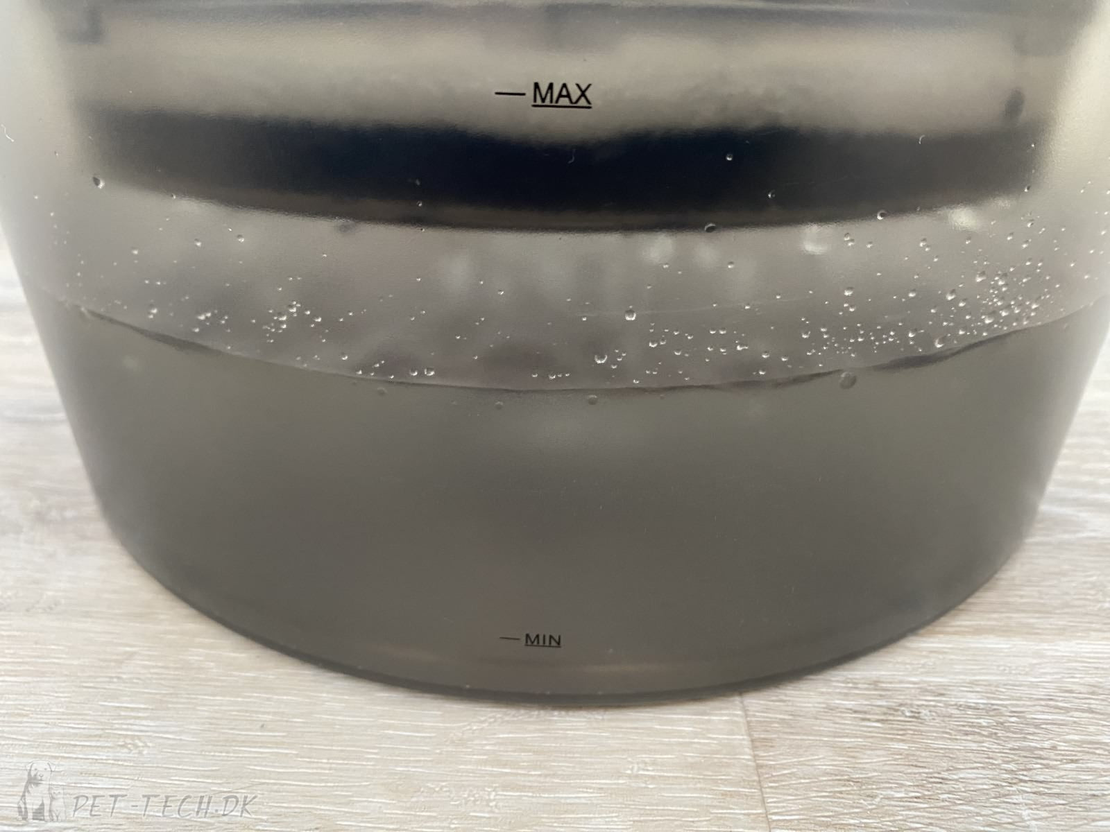 8L Jumbo Drikkefontæne til Større Hunde